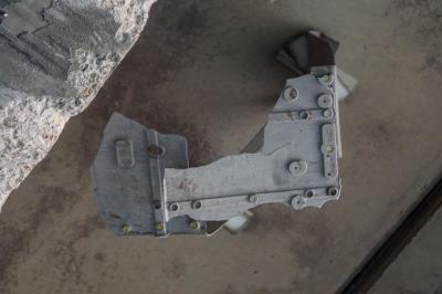 B27a Kornwestheim: LKW bleibt in Tunnel haengen